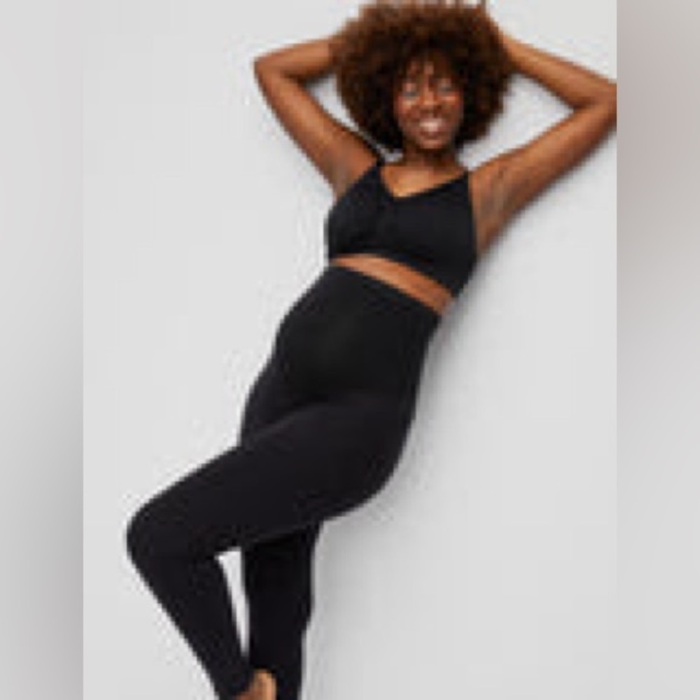 NWT Motherhood ESSENTIAL STRETCH SECRET FIT BELLY MATERNITY LEGGINGS - BLACK / M